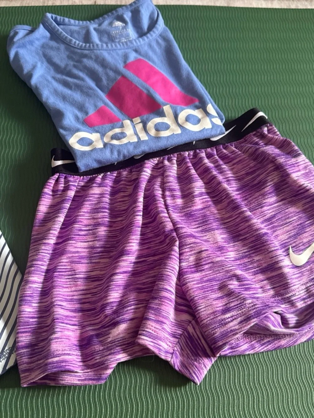 Nike lot kids
